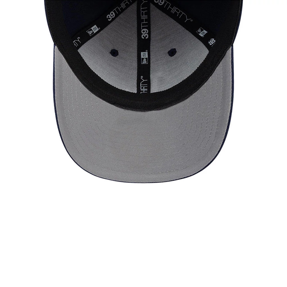 Pictured is this MLB Melton LA Dodgers 39THIRTY Stretch Fit cap in navy. 6