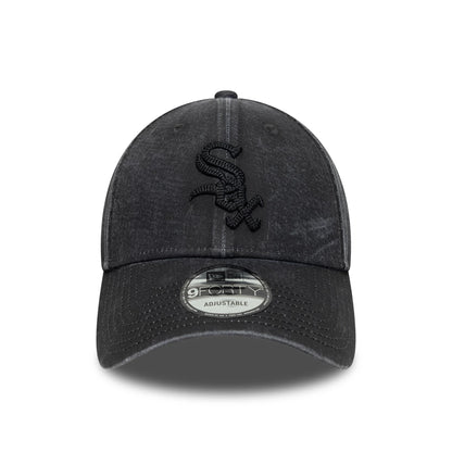 Chicago White Sox MLB Ombre Black New Era 9FORTY Adjustable Cap, front view showing the black embroidered Sox logo on the front panel, curved black visor with a 9FORTY size sticker, and matching eyelets and top button.