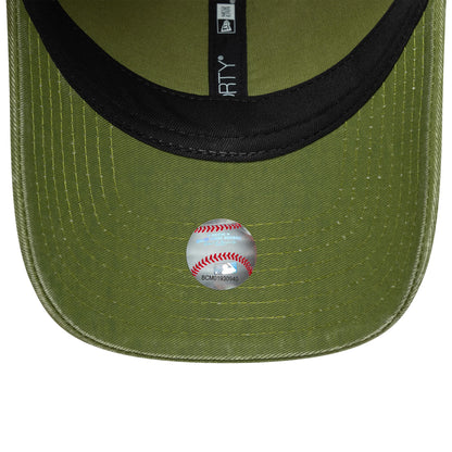 New York Yankees MLB Ombre Green New Era 9FORTY Adjustable Cap, inside view showing the black sweatband, green undervisor with detailed stitching, and the holographic sticker placed centrally on the visor above the New Era flag logo taping.