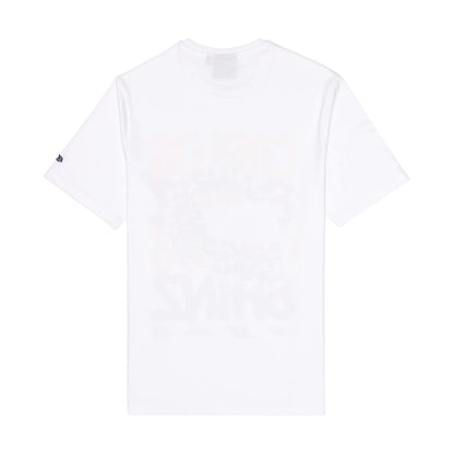 The model is wearing this Williams Carlos Sainz Spain Race Special T-Shirt in white. 2