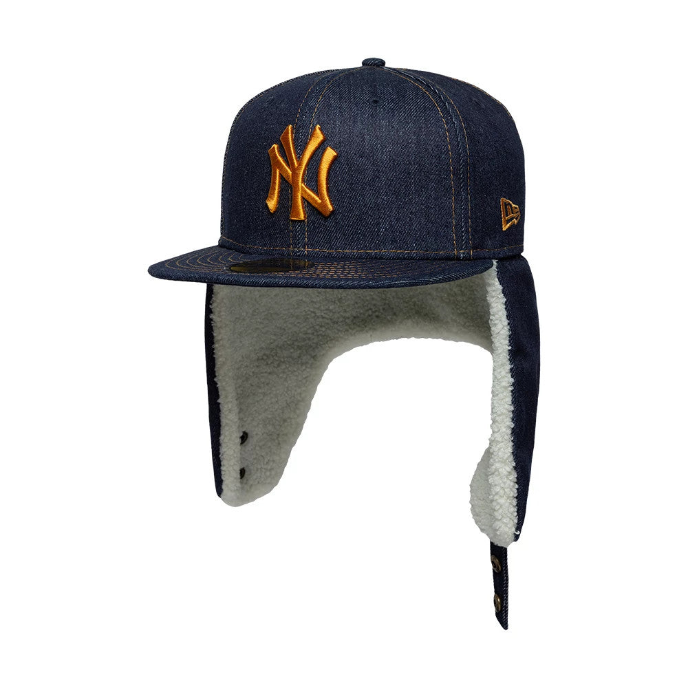 Pictured is this MLB Denim New York Yankees Dogear 59FIFTY Fitted cap in navy. 6