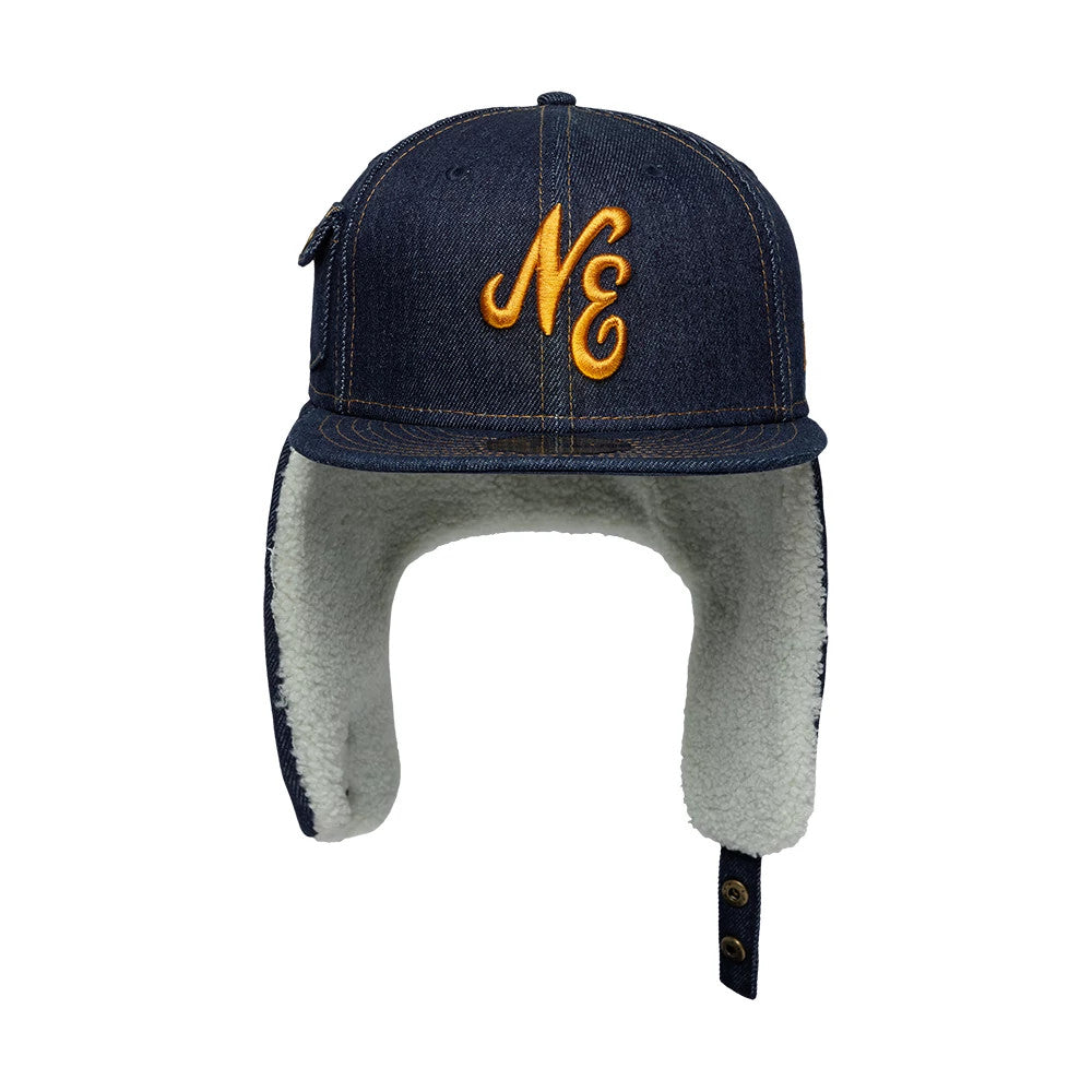 Pictured is this New Era Denim Dogear 59FIFTY Fitted cap in navy. 7