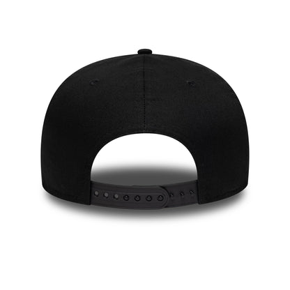 Pictured is this MLB Halloween Glow In The Dark Hands New York Yankees 9FIFTY Snapback cap in black. 5