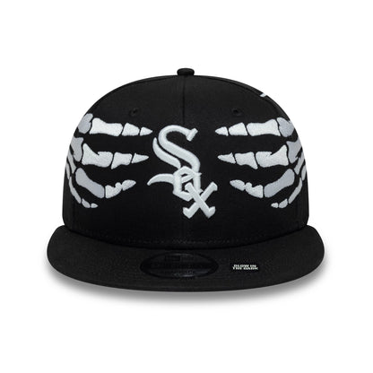 Pictured is this MLB Halloween Glow In The Dark Hands Chicago White Sox 9FIFTY Snapback cap in black. 3