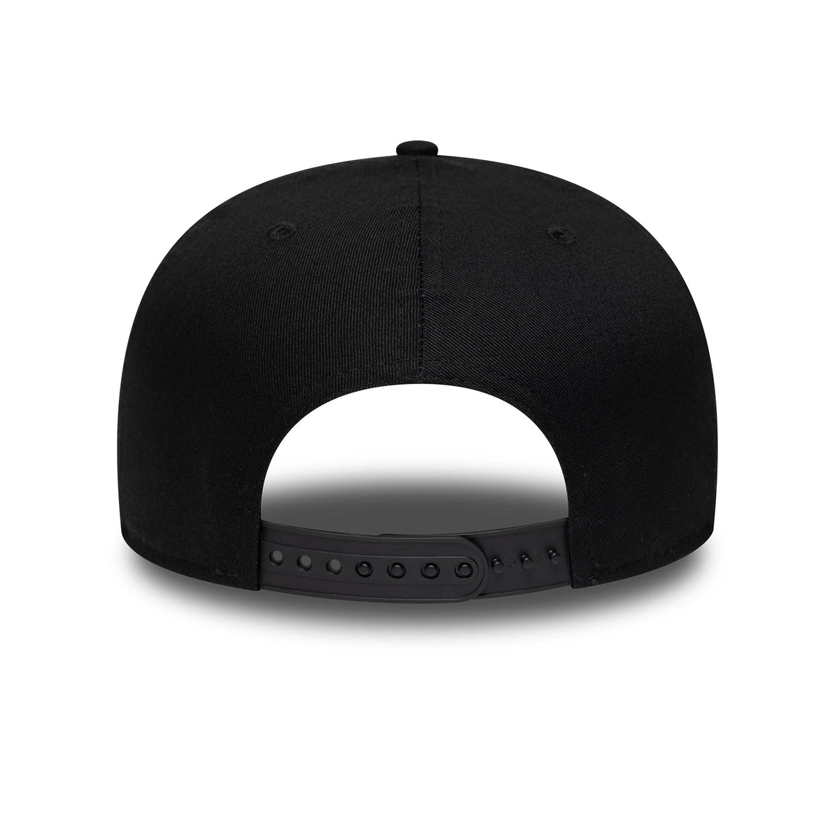 Pictured is this MLB Halloween Glow In The Dark Hands Chicago White Sox 9FIFTY Snapback cap in black. 7