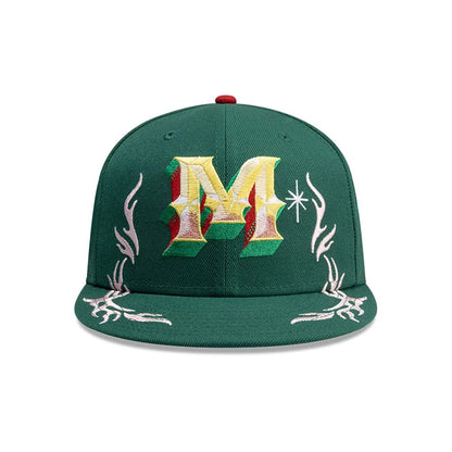 Pictured is this New Era Mexico Rotulos New Era 59FIFTY Fitted cap in green. 3