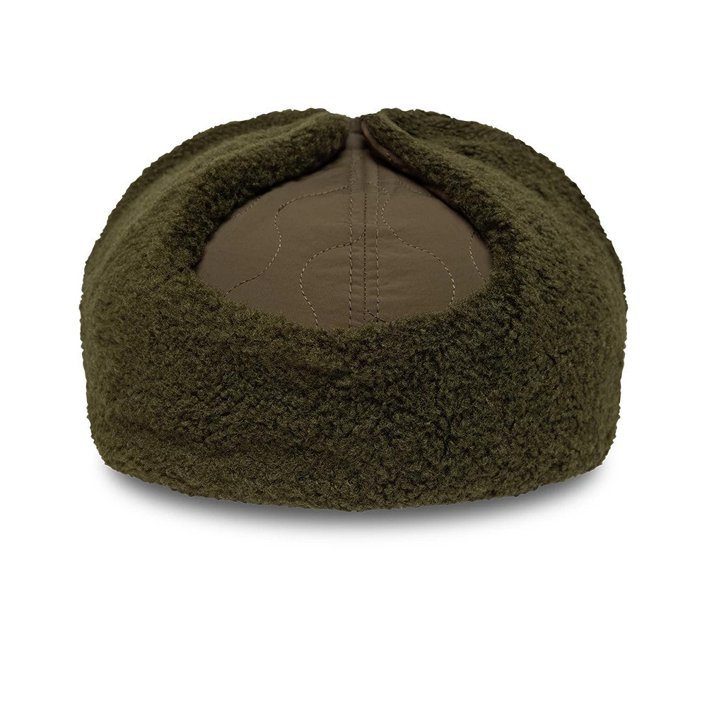Pictured is this New Era Quilted Dogear 59FIFTY Fitted cap in Dark Green. 5