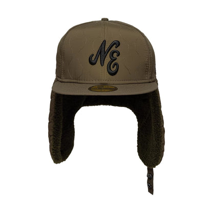 Pictured is this New Era Quilted Dogear 59FIFTY Fitted cap in Dark Green. 6