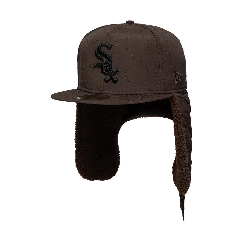 Pictured is this MLB Quilted Chicago White Sox Dogear 59FIFTY Fitted cap in dark brown. 2
