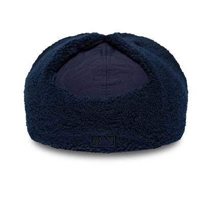Pictured is this MLB Quilted LA Dodgers Dogear 59FIFTY Fitted cap in navy. 5