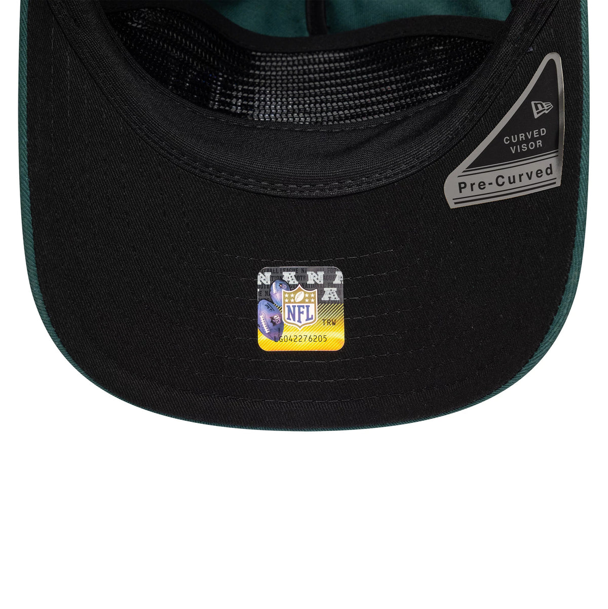 Pictured is this NFL International Games 2026 London Philadelphia Eagles 19TWENTY cap in dark green. 2