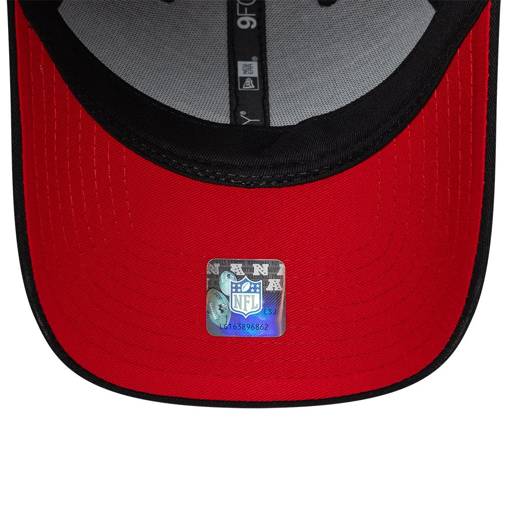 Pictured is this NFL International Series Games 2026 Munich New England Patriots 9FORTY cap in black. 2