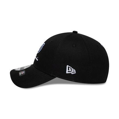 Pictured is this NFL International Series Games 2026 London Indianapolis Colts 9FORTY cap in black. 7