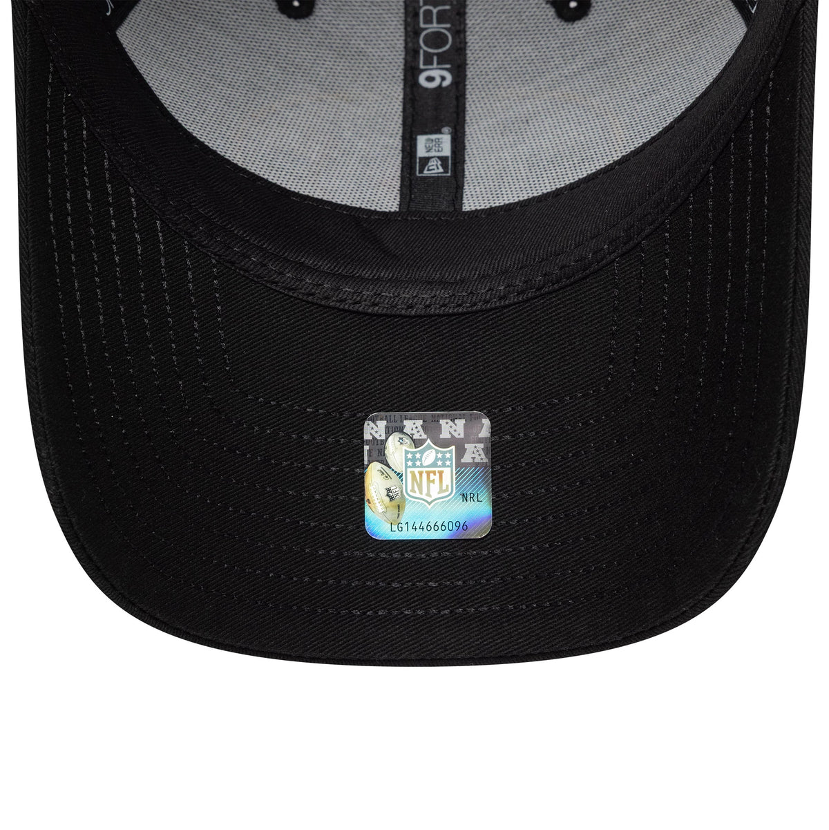 Pictured is this NFL International Games 2026 Paris Pittsburgh Steelers 9FORTY cap in black. 7