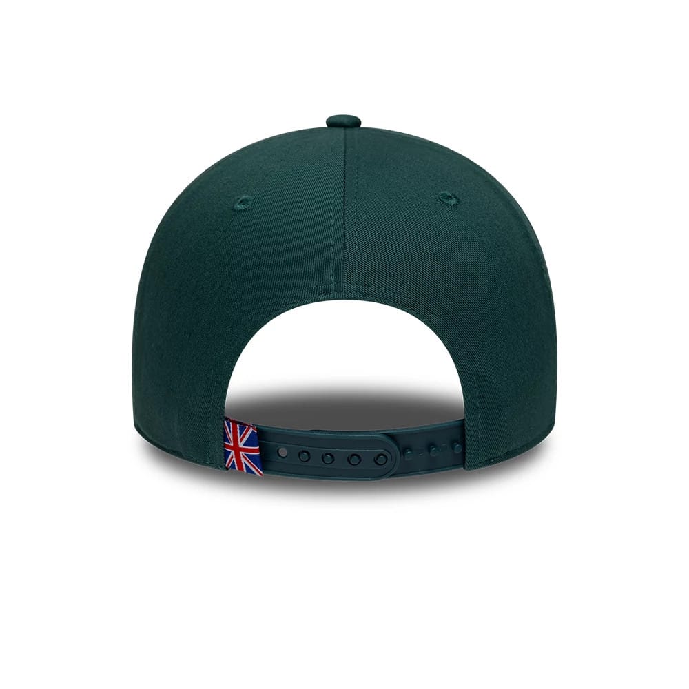 Pictured is this NFL International Series Games 2026 London Philadelphia Eagles 9FORTY cap in dark green. 5