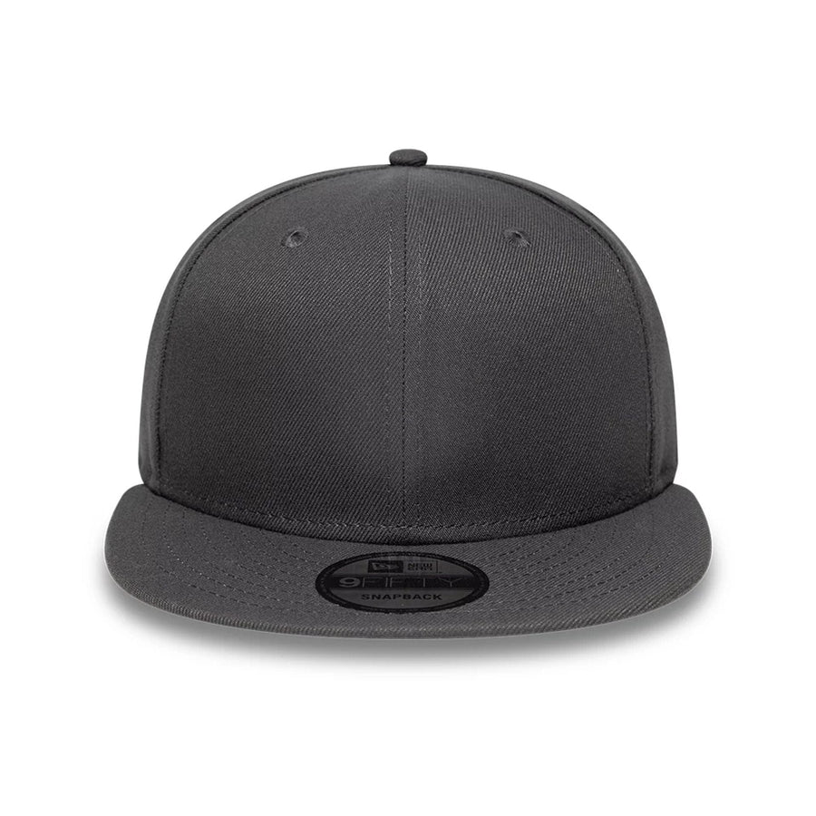 This is a New Era Grey 9FIFTY Snapback Adjustable Cap 2