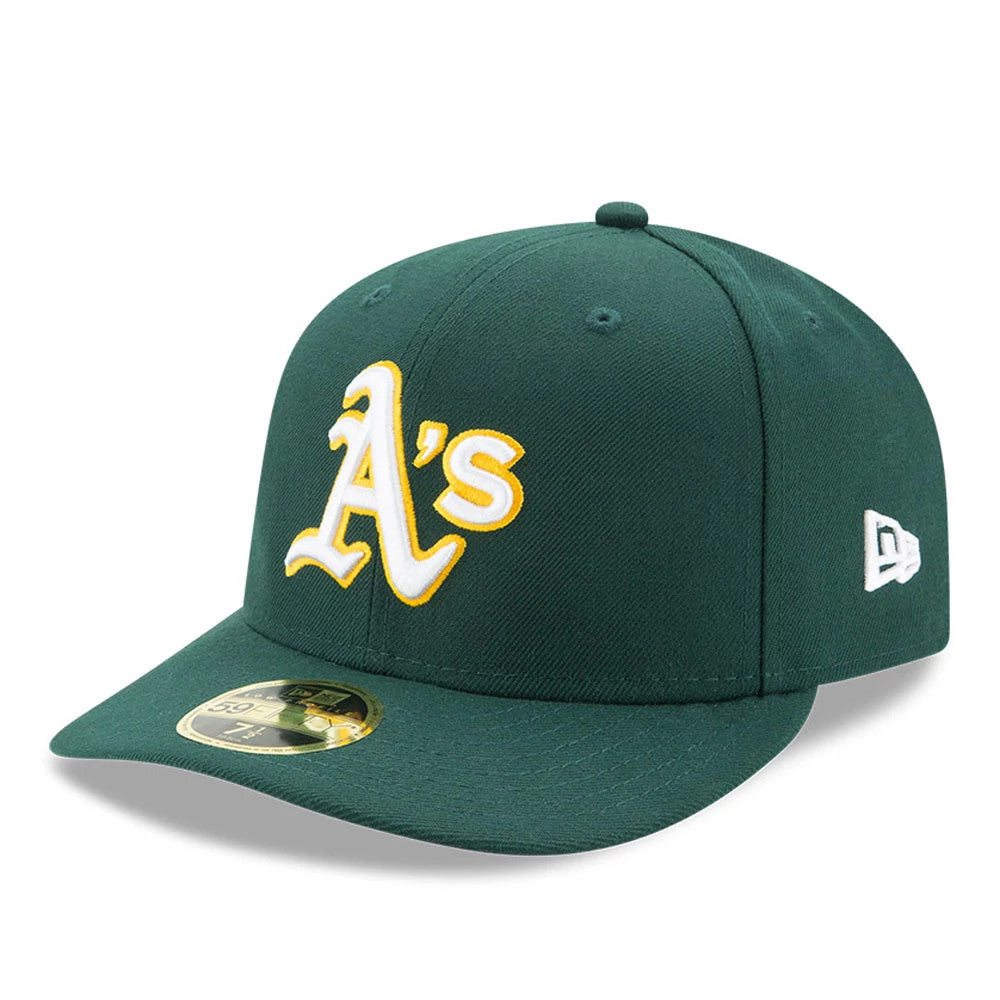 Athletics Authentic Collection Low Profile New Era 59FIFTY, front view showing a white and yellow raised embroidered A's logo on the green front panel, complemented by a matching flat visor and a gold 59FIFTY size sticker on the visor.