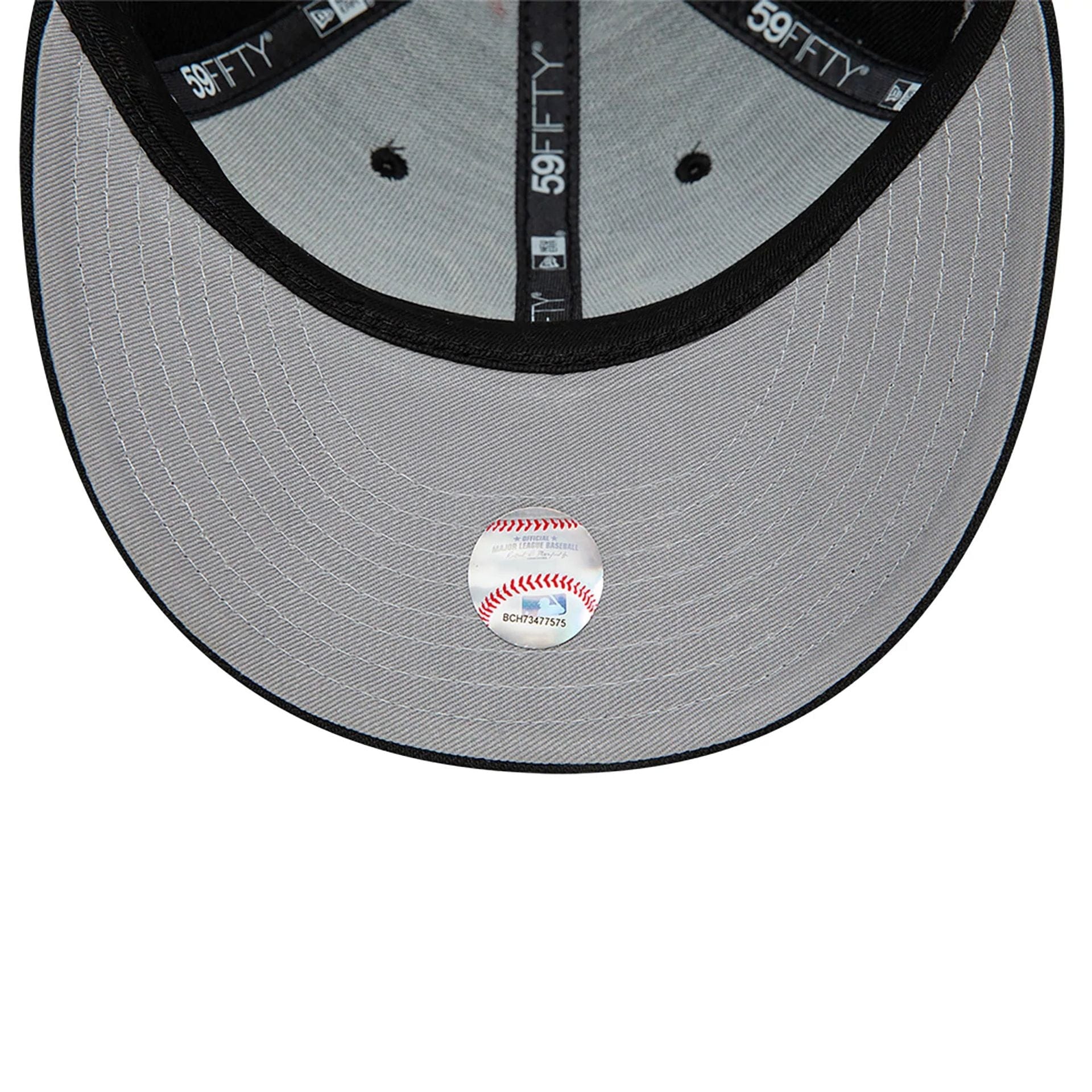 Pictured is this New York Yankees MLB Black Low Profile 59FIFTY Fitted Cap 2
