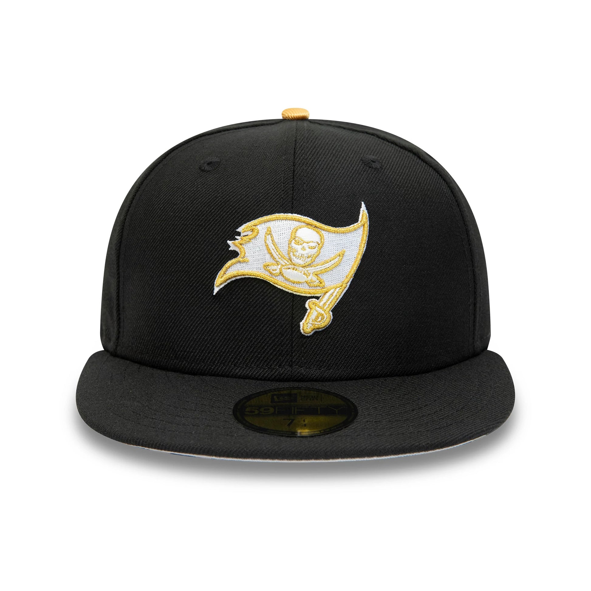 This is a Tampa Bay Buccaneers NFL Black 59FIFTY Fitted Cap 2