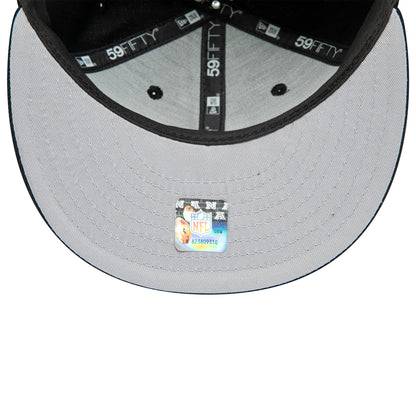 This is a Tampa Bay Buccaneers NFL Black 59FIFTY Fitted Cap 4