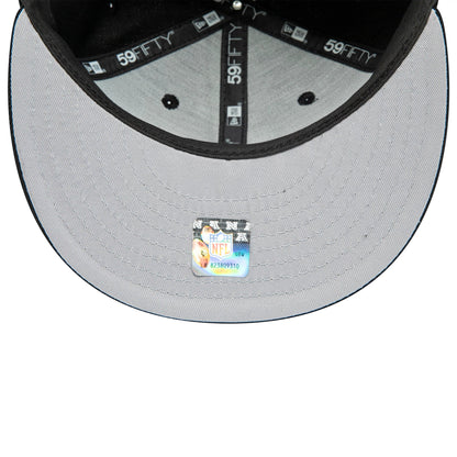This is a Tampa Bay Buccaneers NFL Black 59FIFTY Fitted Cap 4