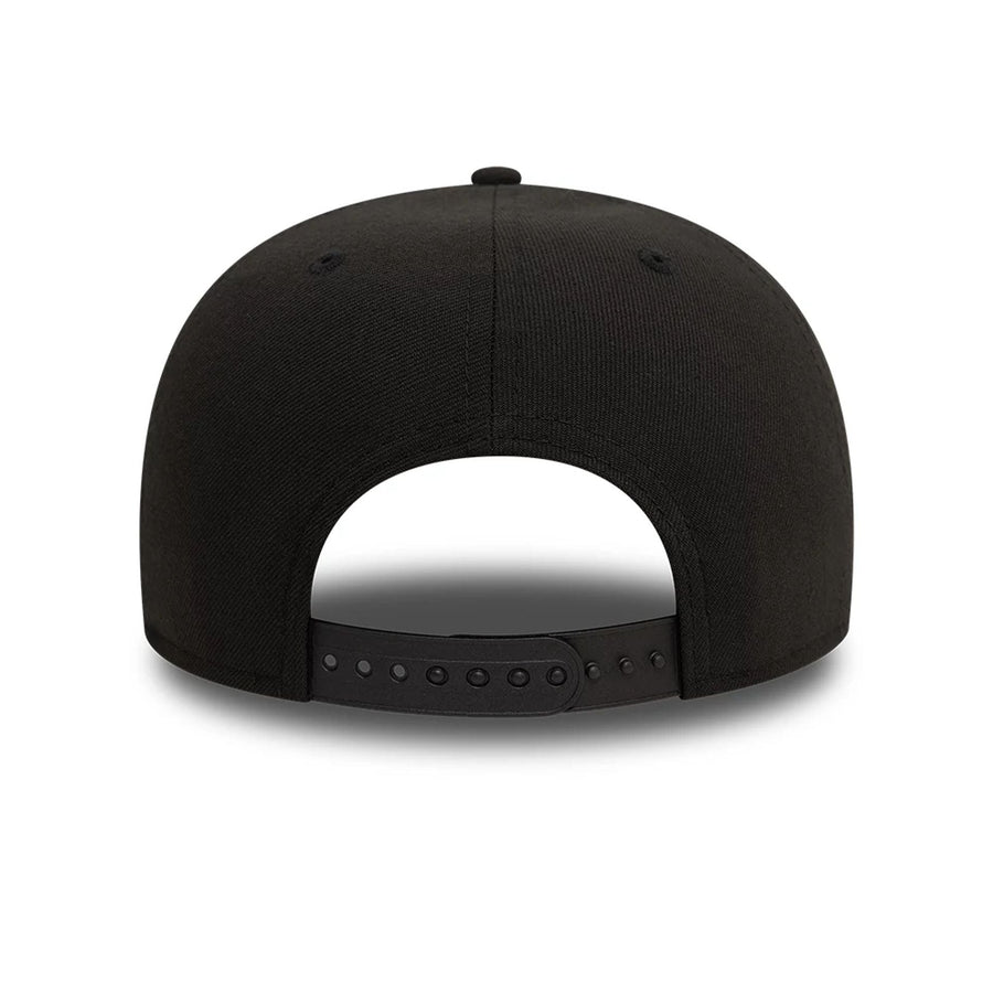 This is a New Era Essential Black 9FIFTY Snapback Cap 6