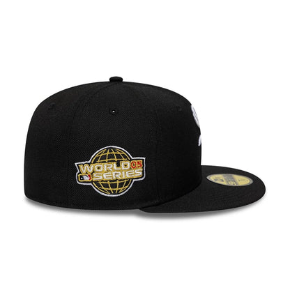 Pictured is this MLB Heart Chicago White Sox 59FIFTY Fitted cap in black. 6