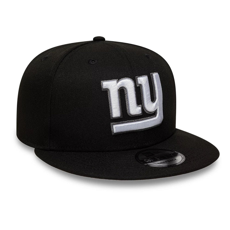 This is a New York Giants NFL Black 9FIFTY Snapback Adjustable Cap 4