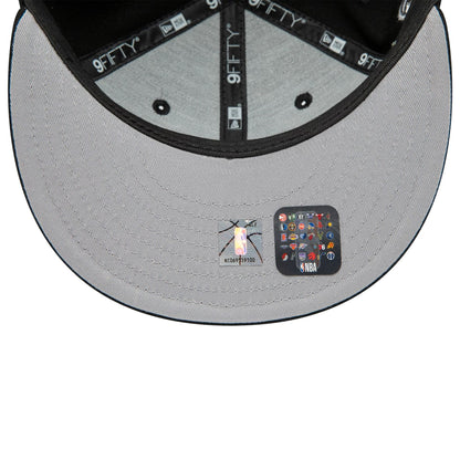 Pictured is this Chicago Bulls NBA Black 9FIFTY Snapback Adjustable cap. 2