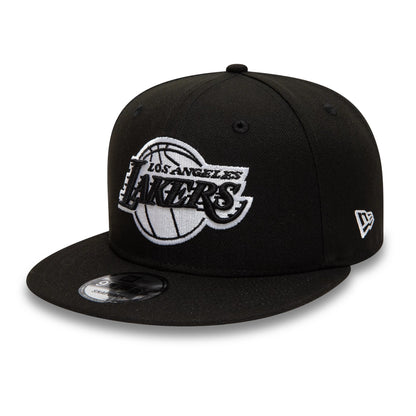 Pictured is this LA Lakers NBA Sidepatch Black 9FIFTY Snapback Adjustable cap. 4