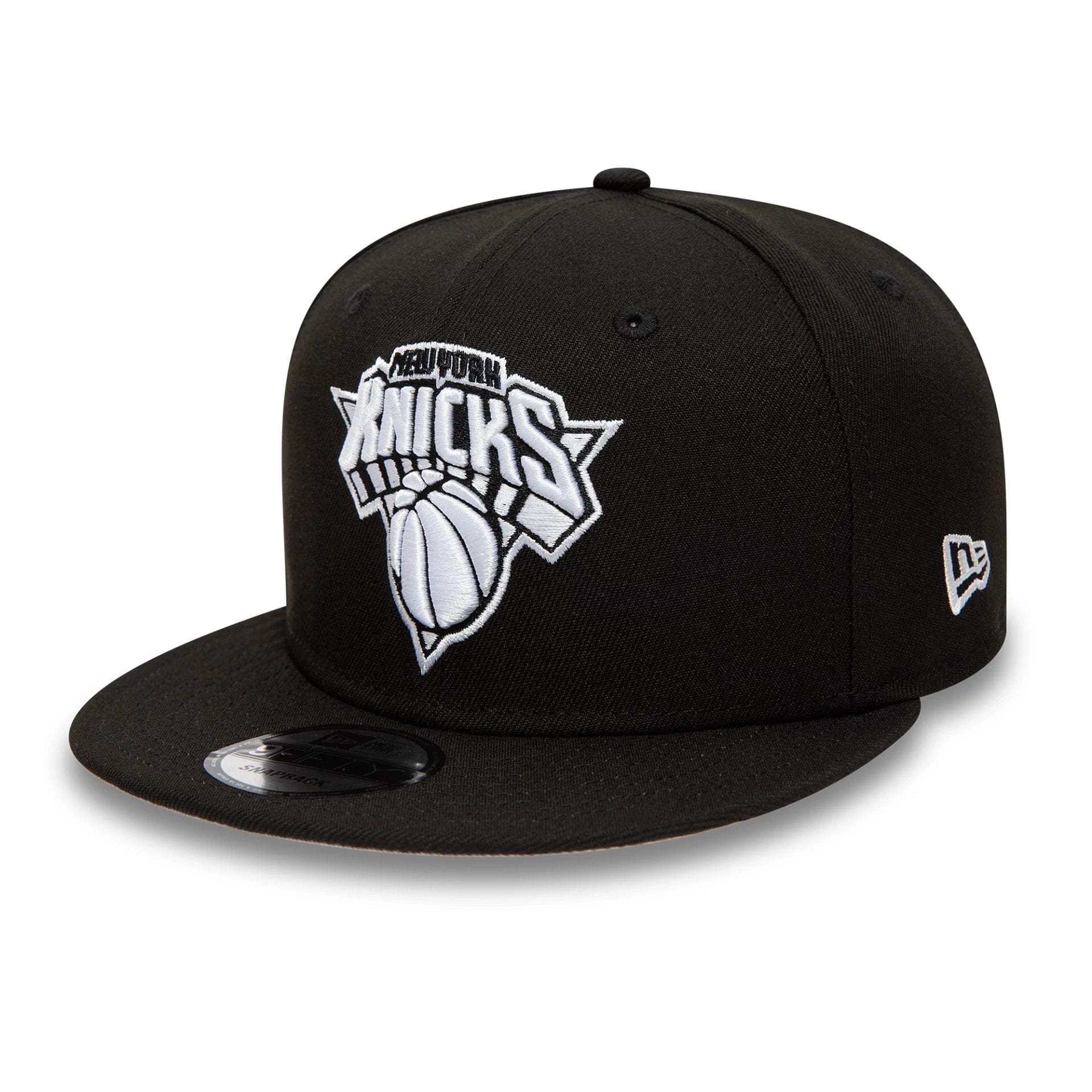 Pictured is this New York Knicks NBA Black 9FIFTY Snapback Adjustable cap. 3