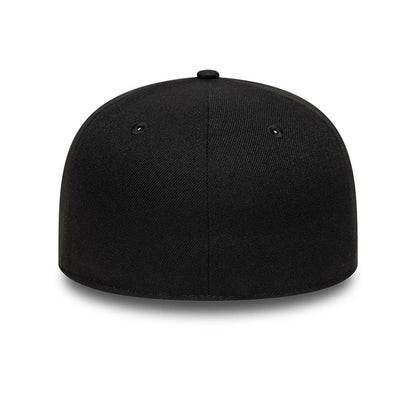 Pictured is this New Era 59FIFTY Fitted cap in black. 4