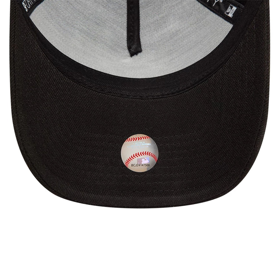 This is a New York Yankees Black White Black 9FORTY A-Frame Cap 7