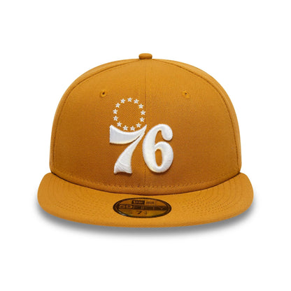 This is a Philadelphia 76ers NBA Camel Beige 59FIFTY Fitted Cap 3