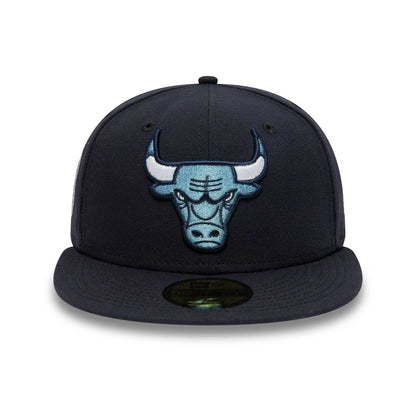 This is a Chicago Bulls NBA Side Patch Navy 59FIFTY Fitted Cap 3