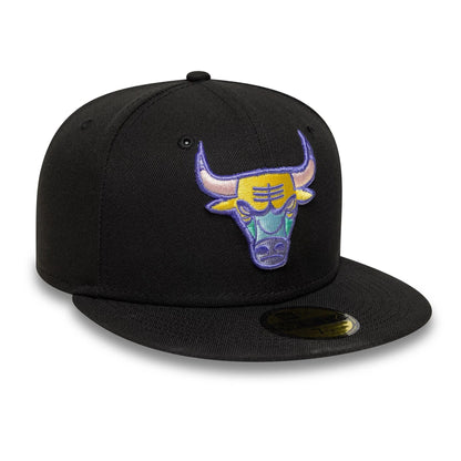 This is a Chicago Bulls NBA Essential Black 59FIFTY Fitted Cap 4
