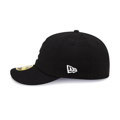 Pictured is this Chicago White Sox Black Low Profile 59FIFTY Fitted Cap 5