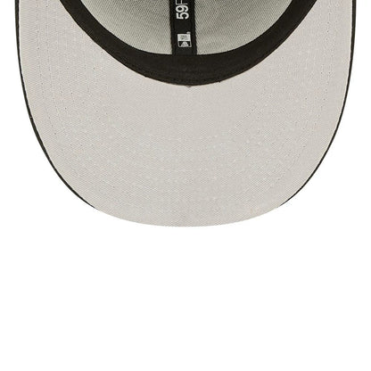 Pictured is this Chicago White Sox Black Low Profile 59FIFTY Fitted Cap 2