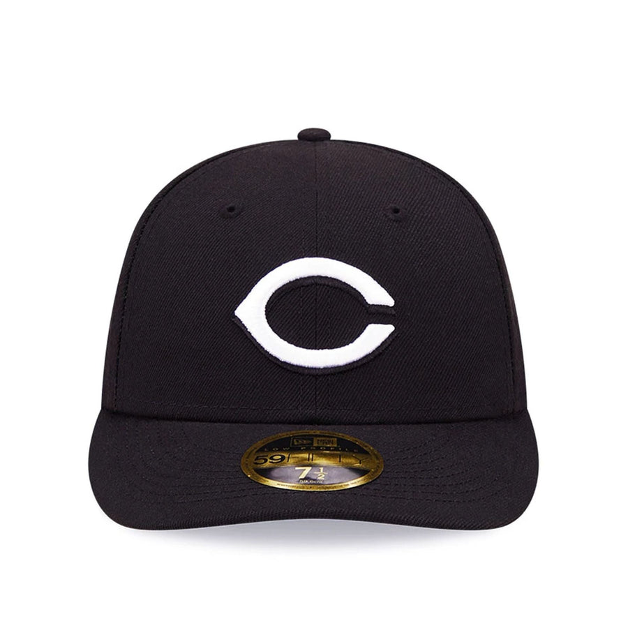 Pictured is this Cincinnati Reds Black Low Profile 59FIFTY Fitted Cap 3