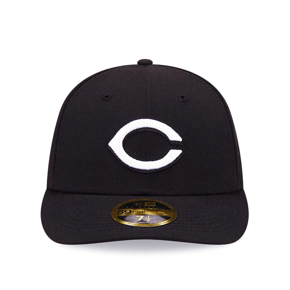 Pictured is this Cincinnati Reds Black Low Profile 59FIFTY Fitted Cap 3