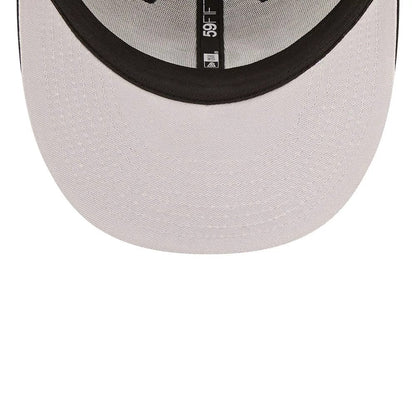 Pictured is this Cincinnati Reds Black Low Profile 59FIFTY Fitted Cap 2