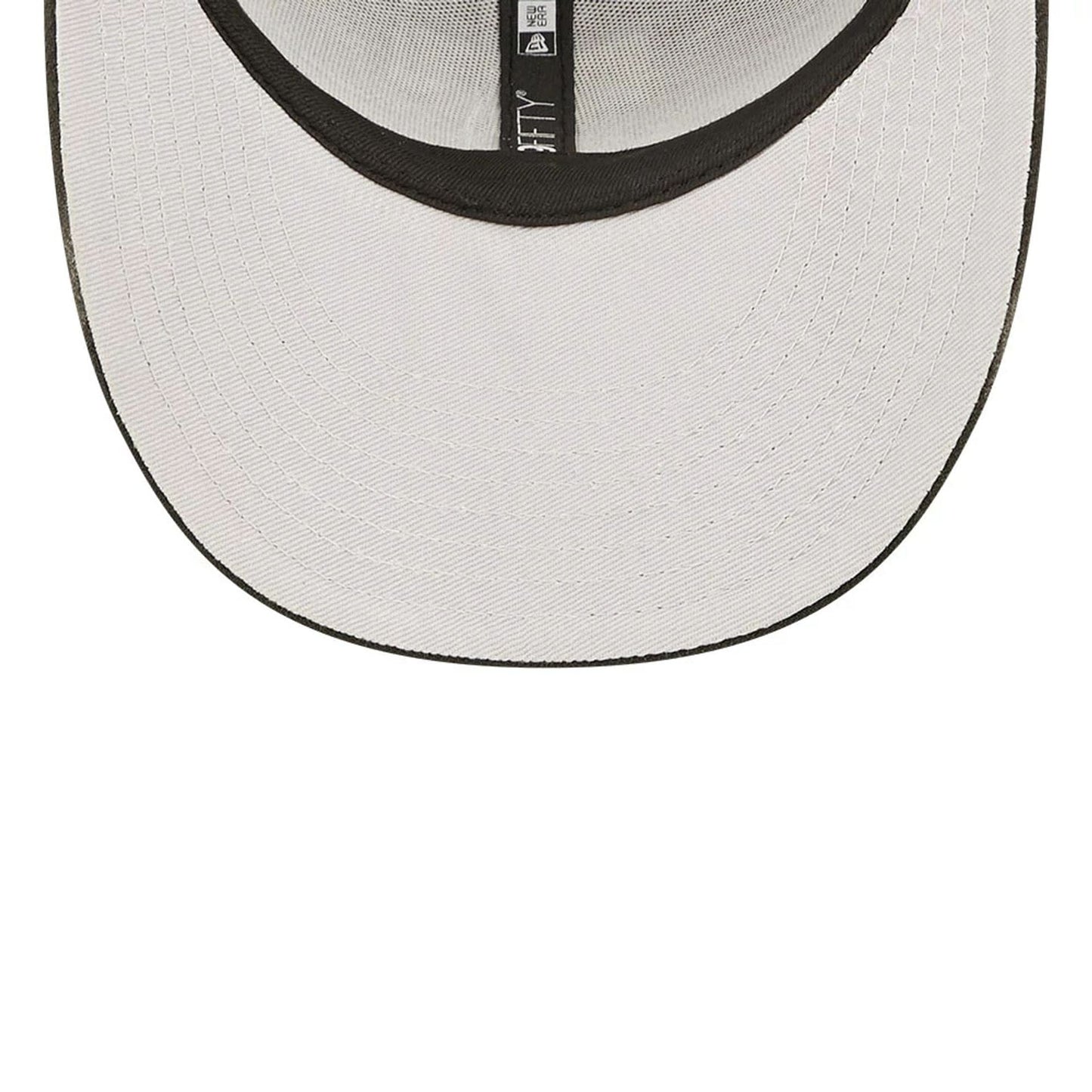 Pictured is this Minnesota Twins Black Low Profile 59FIFTY Fitted Cap 2