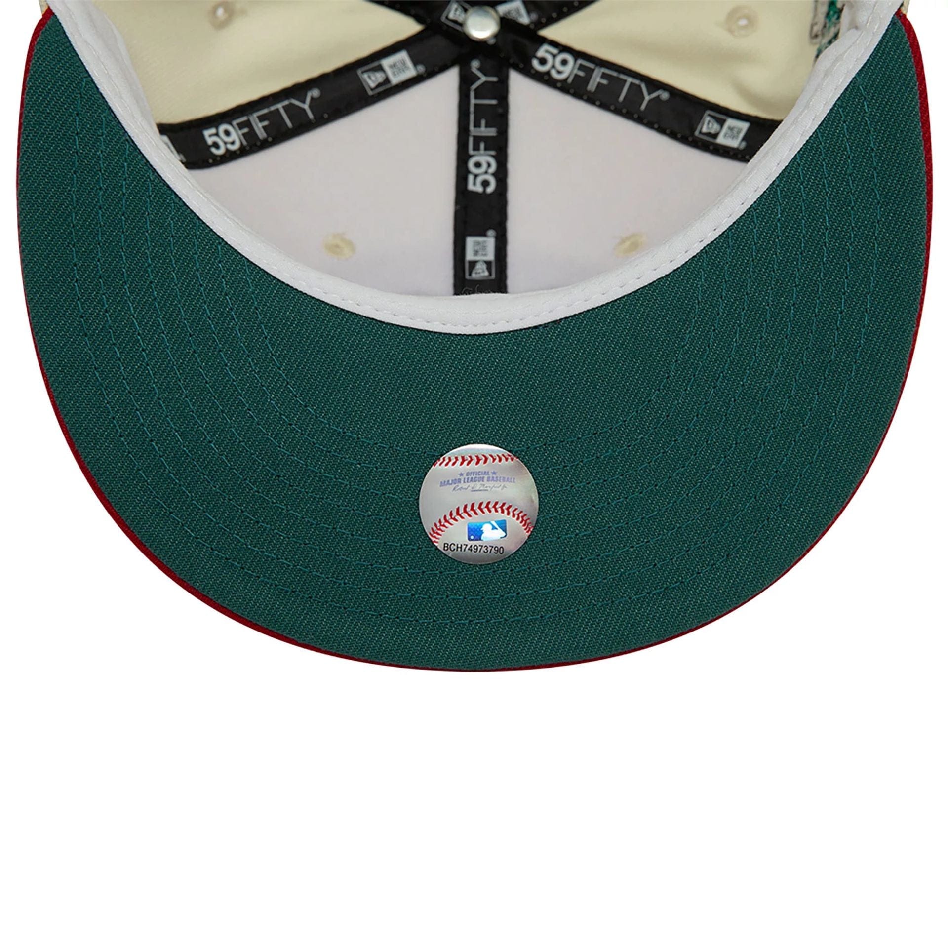 Pictured is this New York Mets Chrome Cream 59FIFTY Fitted Cap 2