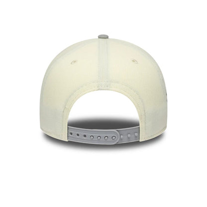 Pictured is this MLB Cooperstown LA Dodgers 9FORTY A-Frame cap in white & grey. 7