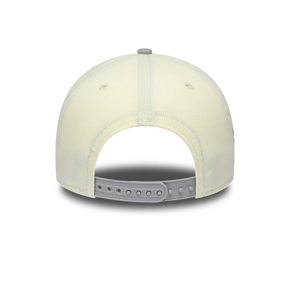 Pictured is this MLB Cooperstown LA Dodgers 9FORTY A-Frame cap in white & grey. 7