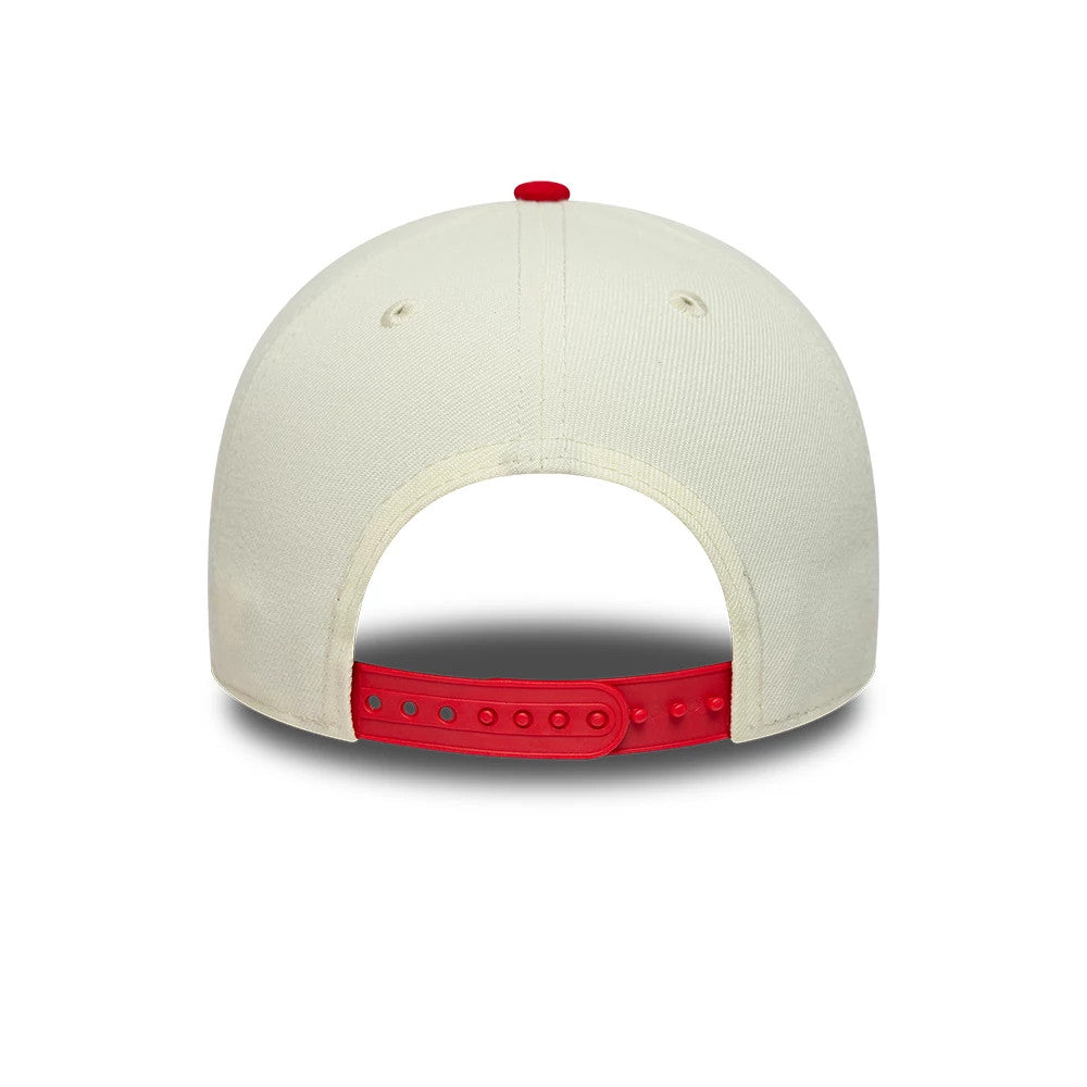 Pictured is this MLB Chrome Scarlet Chicago White Sox 9FORTY A-Frame Adjustable cap in cream. 5