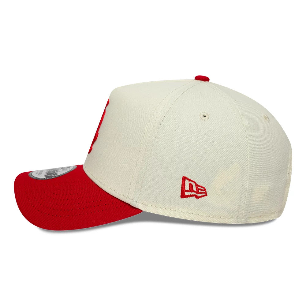 Pictured is this MLB Chrome Scarlet Chicago White Sox 9FORTY A-Frame Adjustable cap in cream. 6