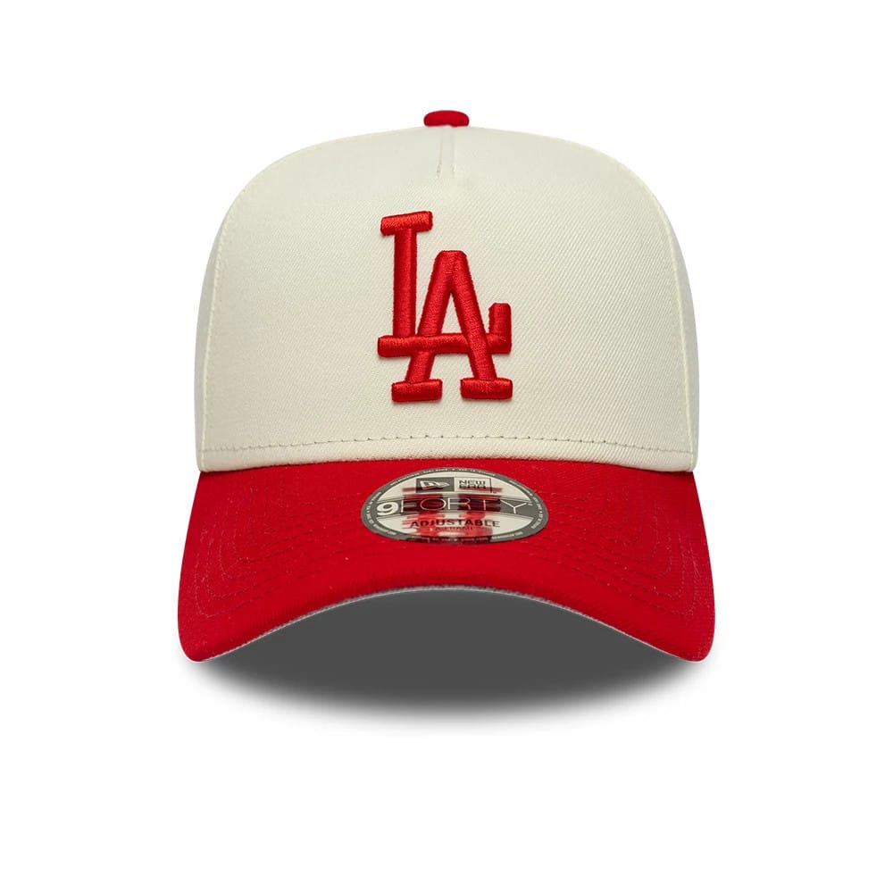 Pictured is this MLB Chrome Scarlet LA Dodgers 9FORTY A-Frame Adjustable cap in white. 3