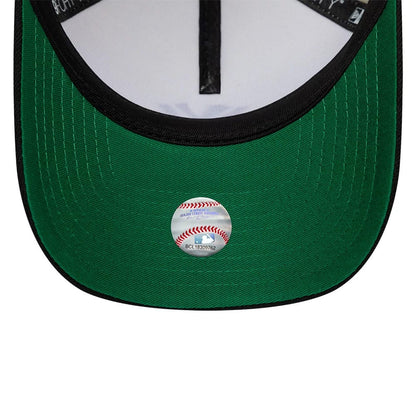 Pictured is this MLB Cooperstown New York Yankees 9FORTY A-Frame cap in white & black. 2