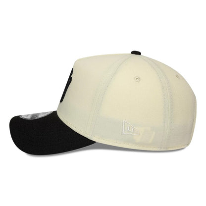 Pictured is this MLB Cooperstown New York Yankees 9FORTY A-Frame cap in white & black. 6